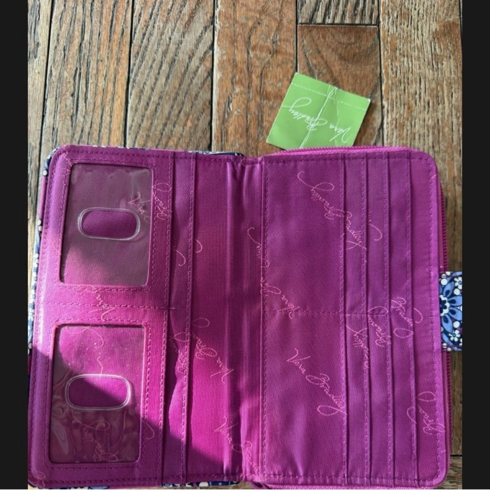 Vera Bradley Wallet - Picture 3 of 5